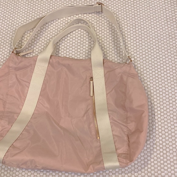 Weekend bag - Picture 2 of 3